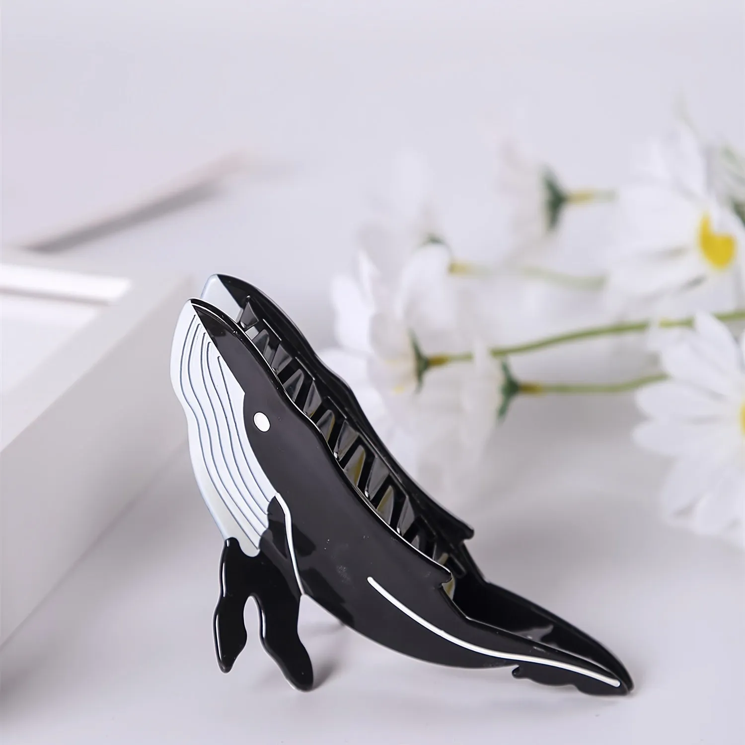 Whale Shaped Large Hair Claw Non Slip Hair Grab Clip