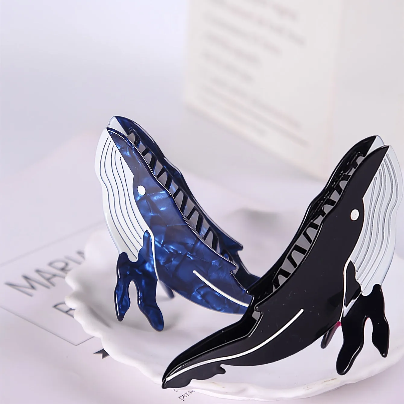 Whale Shaped Large Hair Claw Non Slip Hair Grab Clip