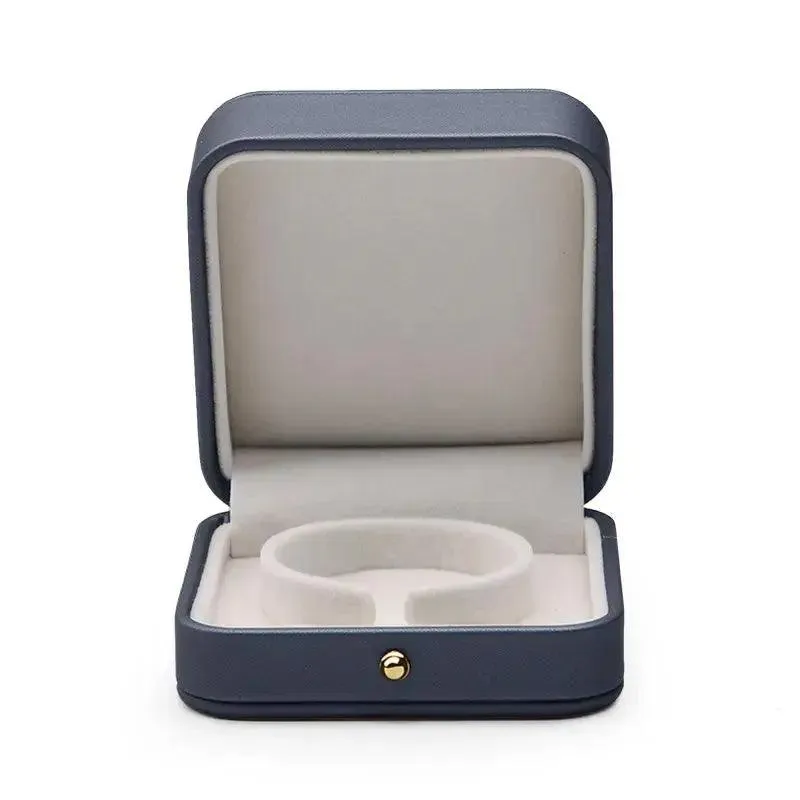 Wholesale Jewelry Boxes for Your Luxury Engagement and Wedding Rings