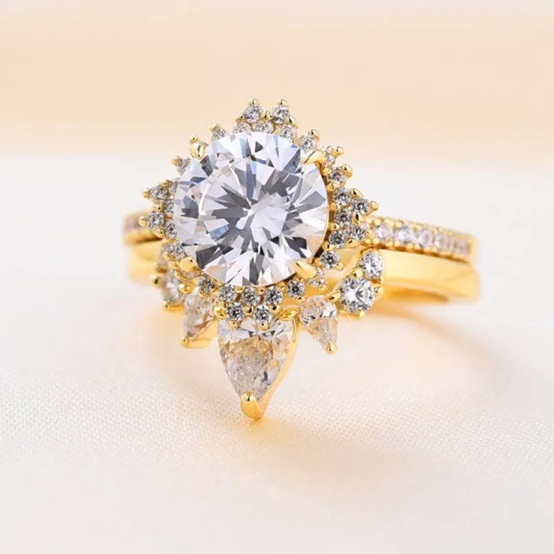 Yellow Gold Flower Halo Design Round Cut Wedding Set